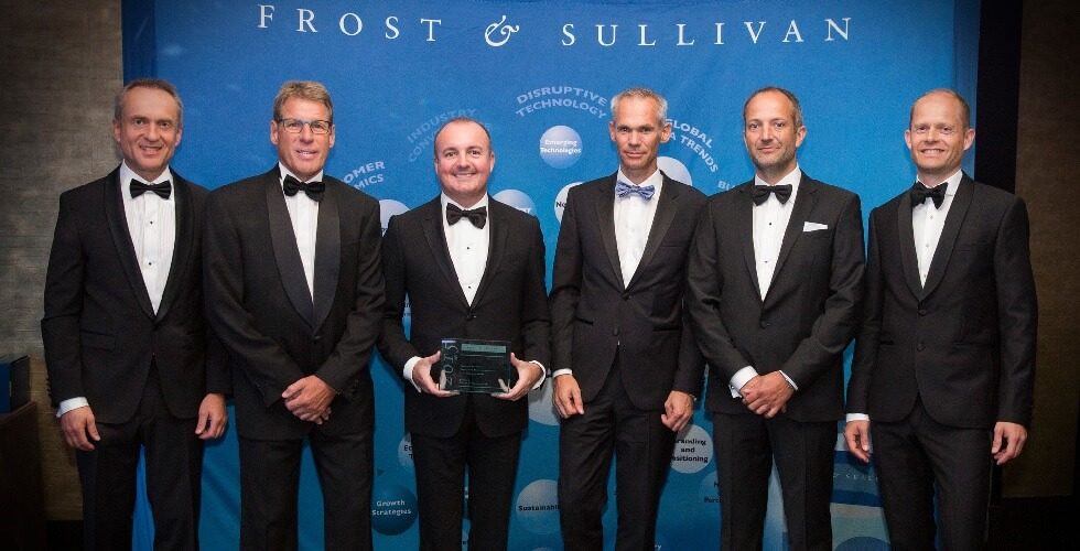 FROST AND SULLIVAN - Unternehmensleitung - 2016