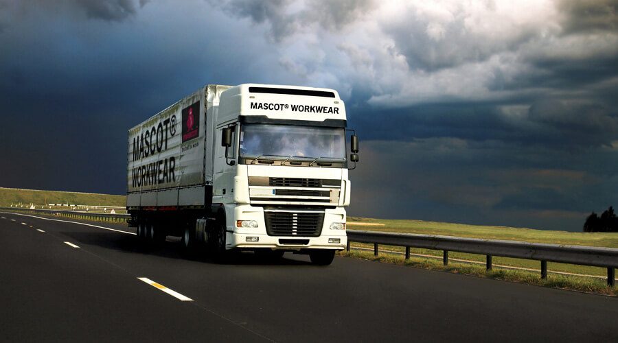 truck-road-MASCOT&reg; WORKWEAR