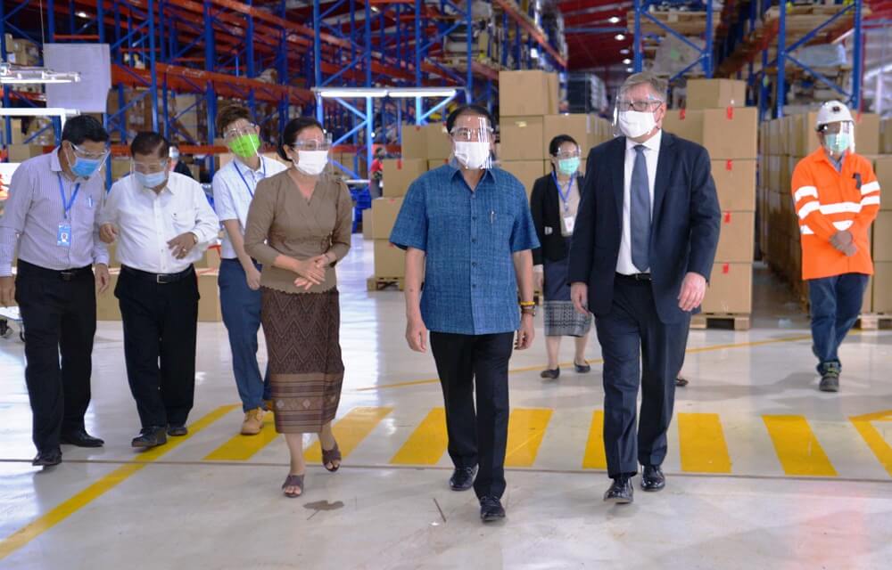 2021_MASCOT Laos ha recibido la visita del nuevo ministro laosiano de Industria y Comercio_Sompheng Saysompheng-Poul Skov Petersen MASCOT Laos