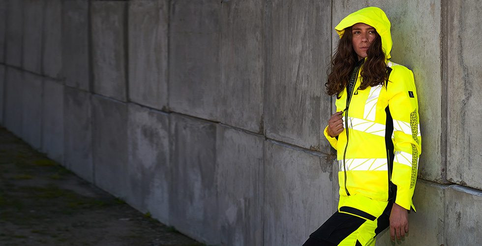 Products designed for women&nbsp;Visibility and safety for all industries&nbsp;Safety workwear in ULTIMATE STRETCH&nbsp;Winter jackets – Find warm MASCOT jacket with many great features&nbsp;
